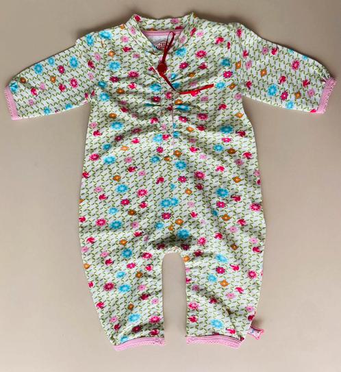 NIEUW !!! Pakje . ( Merk Oilily ). ( Maat 62 ) .  🍄, Kinderen en Baby's, Babykleding | Maat 62, Nieuw, Meisje, Pakje, Ophalen of Verzenden