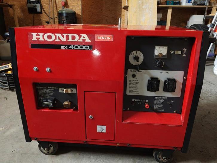 Agregat Honda EX 4000, Doe-het-zelf en Bouw, Aggregaten, Zo goed als nieuw, Ophalen