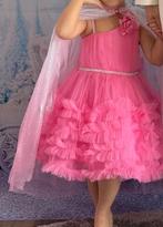 Feestjurk, Kinderen en Baby's, Kinderkleding | Maat 122, Ophalen, Zo goed als nieuw, Meisje, Overige typen