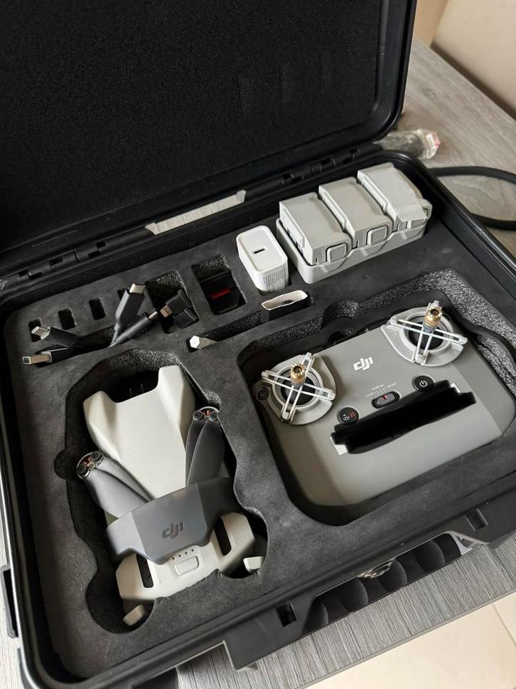 Dji mini3 combo set, Audio, Tv en Foto, Drones, Zo goed als nieuw, Ophalen