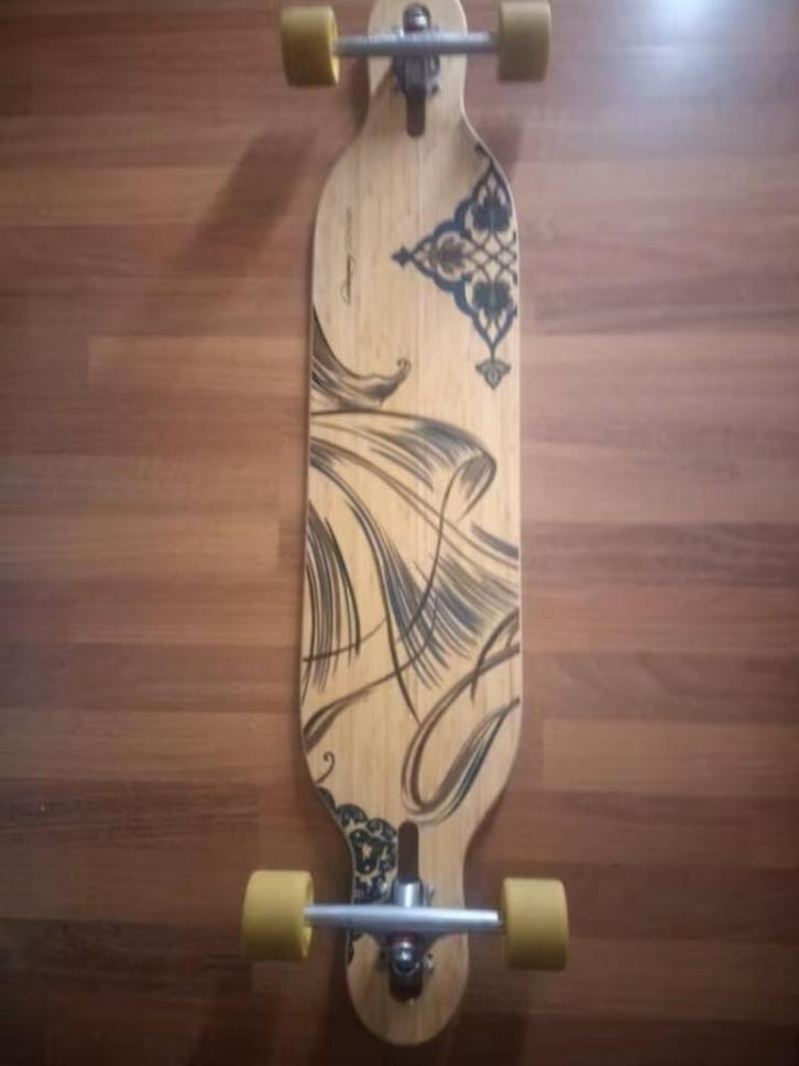 Loaded Dervish Flex 1 Longboard Skateboard Surfskate Deck, Sport en Fitness, Skateboarden, Gebruikt, Skateboard, Longboard, Verzenden