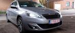 Peugeot 1.2 benzine 2017, Auto's, Voorwielaandrijving, Stof, 1200 cc, Zilver of Grijs