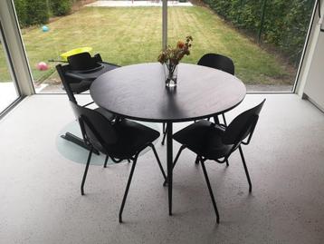 moderne zwarte ronde houten eettafel (diam 110cm - 4 pers) beschikbaar voor biedingen