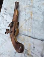 pistool uit 1820 vrijgesteld voor 1870/1895, Verzamelen, Militaria | Algemeen, Ophalen of Verzenden