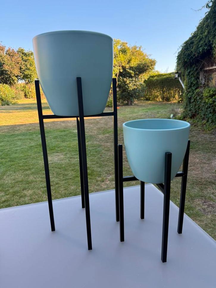 MICA DECORATIONS - plantenhouder, Tuin en Terras, Bloempotten, Zo goed als nieuw, Ophalen