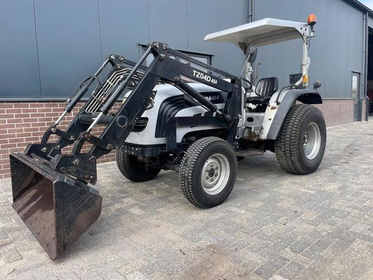 Eurotrac F40-II compact tractor met voorlader MARGE, Zakelijke goederen, Machines en Bouw | Tuin, Park en Bosbouw, Overige typen