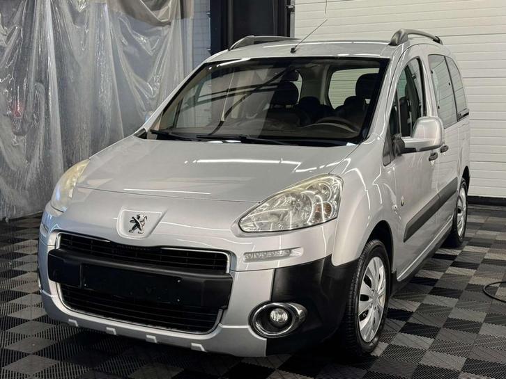 Peugeot Partner Tepee 1.6 HDi bj. 2014 217000km 5-zitplaatse, Auto's, Peugeot, Bedrijf, Te koop, Partner Tepee, ABS, Airbags, Boordcomputer