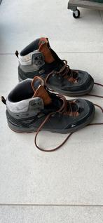 Chaussures de marche taille 40, Sports & Fitness, Alpinisme & Randonnée, Comme neuf