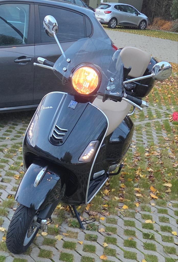 Vespa gts, Motoren, Motoren | Piaggio, Particulier, Toermotor, 12 t/m 35 kW, 1 cilinder, Minimaal motorrijbewijs A2, Ophalen