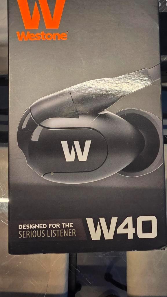 Moniteurs intra-auriculaires haut de gamme Westone W40, Musique & Instruments, Amplis | Clavier, Moniteur & Sono, Sono, Enlèvement ou Envoi