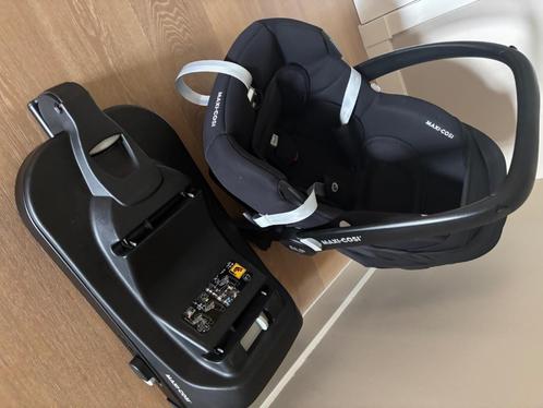 Maxi-Cosi CabrioFix i-Size + Base (isofix), Kinderen en Baby's, Autostoeltjes, Zo goed als nieuw, Maxi-Cosi, Isofix, Ophalen