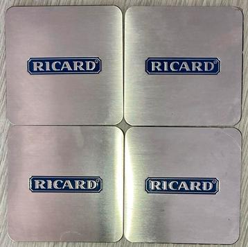Ricard onderleggers  beschikbaar voor biedingen