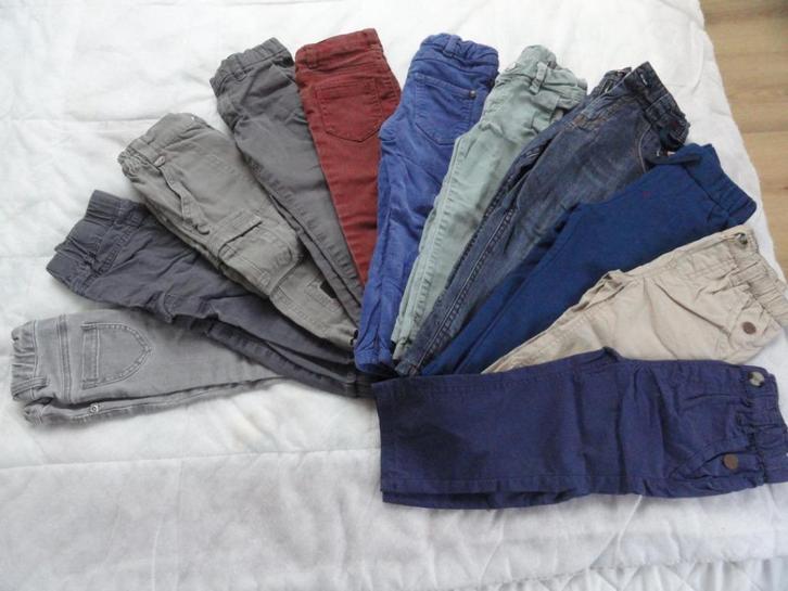 Lot de vêtements garçon 2 ans, Kinderen en Baby's, Kinderkleding | Kinder-kledingpakketten, Gebruikt, Maat 92, Ophalen of Verzenden