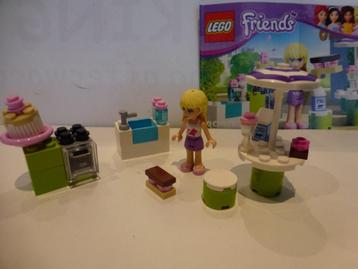 Diverse kleine setjes Lego Friends beschikbaar voor biedingen