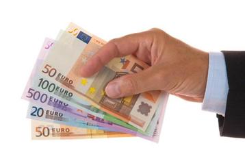 Rachat Cash Apple Watch ultra 2 et Galaxy Watch ultra!! beschikbaar voor biedingen