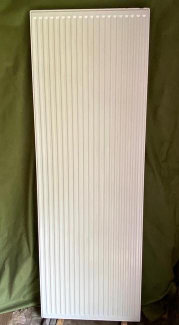 Radiateur vertical 200x70x10 cm, 800 watts ou plus, Comme neuf, Enlèvement, 80 cm ou plus