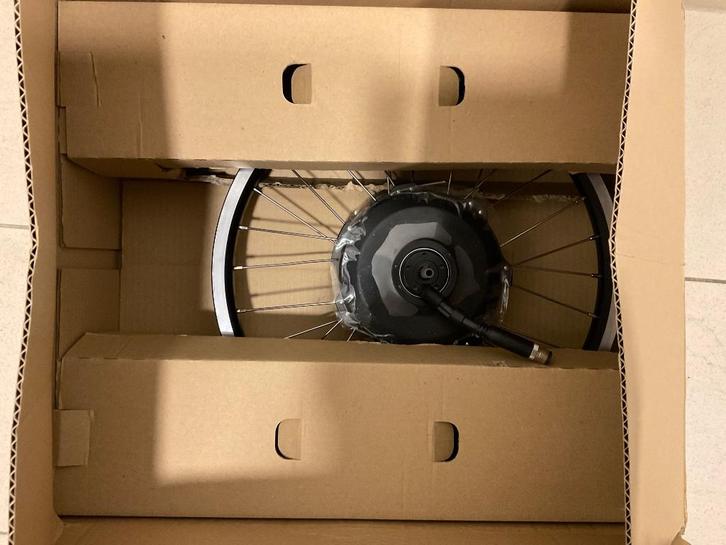 Elektrische voorwielmotor vr Elektrische Brompton vouwfiets, Auto diversen, Carkits, Nieuw, Ophalen