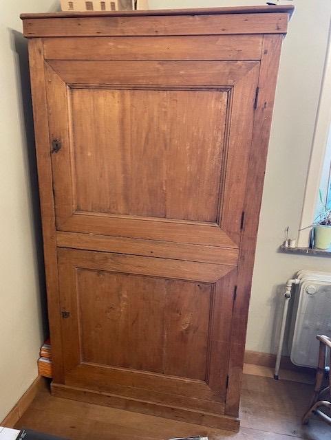 armoire, Avec porte(s), 100 à 150 cm, Utilisé, Autres essences de bois