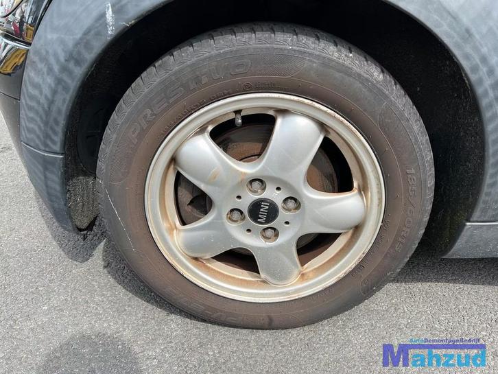 MINI R56 velgen 4x100 56.1 15 inch, Auto-onderdelen, Banden en Velgen, Band(en), Gebruikt