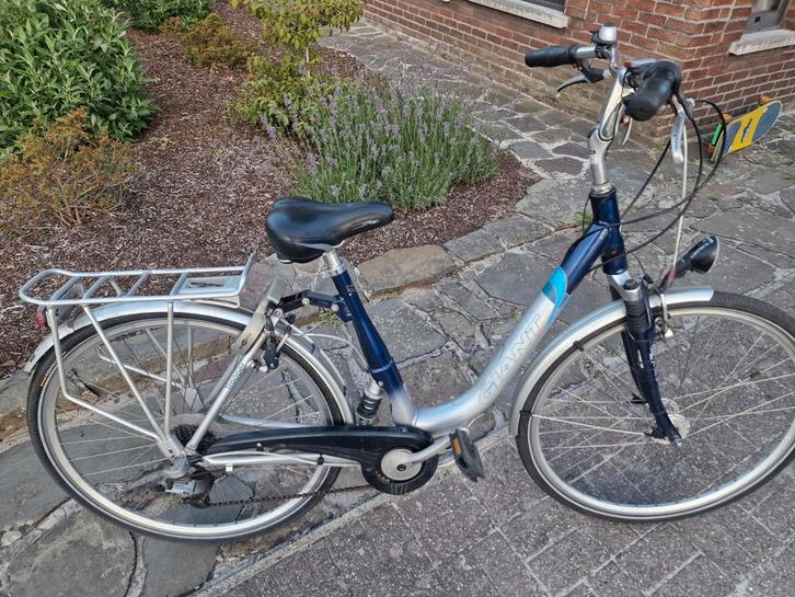Damesfiets giant trooper 28" 50 cm, Fietsen en Brommers, Fietsen | Dames | Sportfietsen en Toerfietsen, Gebruikt, Giant, Meer dan 20 versnellingen