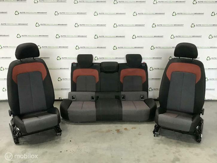 Interieur Audi Q2 Bijrijdersstoel Achterbank, Auto-onderdelen, Interieur en Bekleding, Audi, Gebruikt, Ophalen of Verzenden