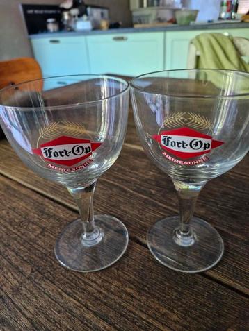 2 glazen FORT-OP Brouwerij MEIRESONNE Landegem  beschikbaar voor biedingen