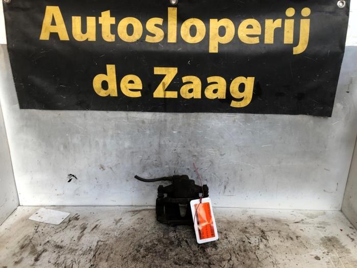 Remklauw (Tang) links-voor van een Opel Corsa, Auto-onderdelen, Remmen en Aandrijving, Opel, Gebruikt, 3 maanden garantie, Ophalen of Verzenden