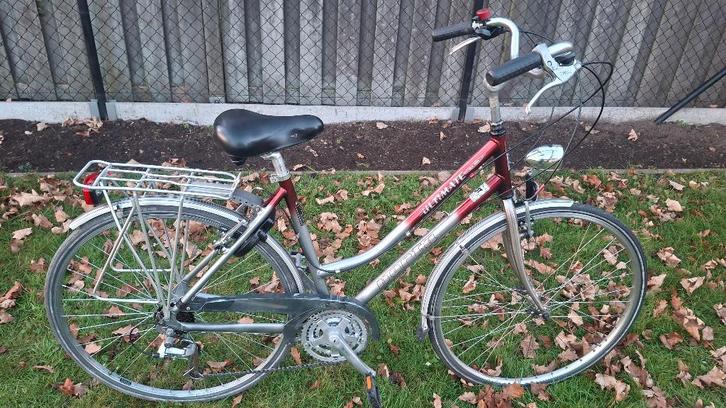 Super lichte alu. NORTA meisjesfiets GROOT ONDERHOUD GEHAD, Fietsen en Brommers, Fietsen | Meisjes, Zo goed als nieuw, 26 inch of meer