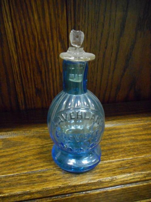 Petite lampe à pétrole en verre bleu - Averland - Namur, Antiquités & Art, Antiquités | Éclairage, Enlèvement