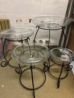 Coupes en verre sur pied en fer forgé, Enlèvement, Comme neuf