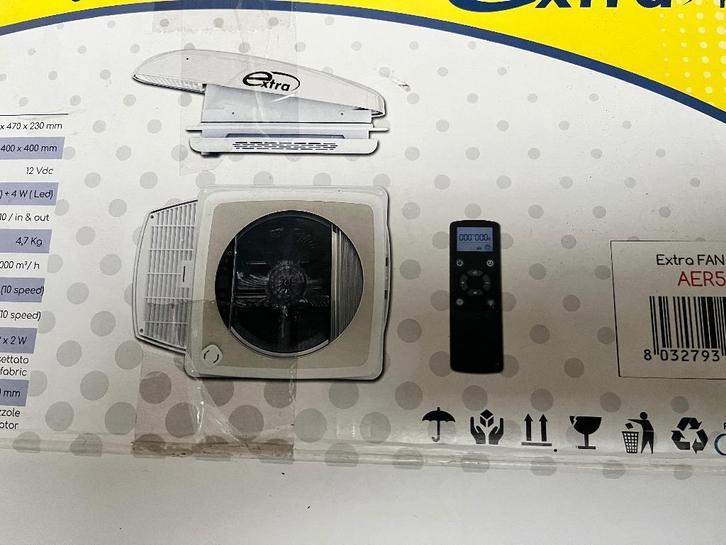 Trappe de toit MaxFan, Caravanes & Camping, Camping-car Accessoires, Neuf, Enlèvement ou Envoi