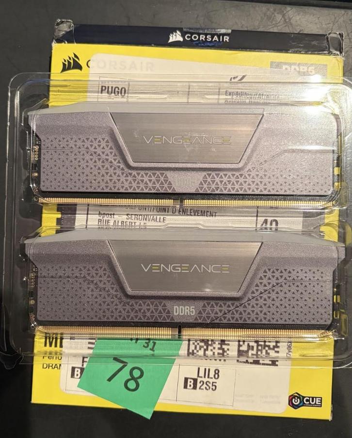 CORSAIR VENGEANCE RGB DDR5 RAM 32Go (2x16Go) 6000MHz CL30, Computers en Software, RAM geheugen, Nieuw, Desktop, 32 GB, DDR5, Ophalen of Verzenden