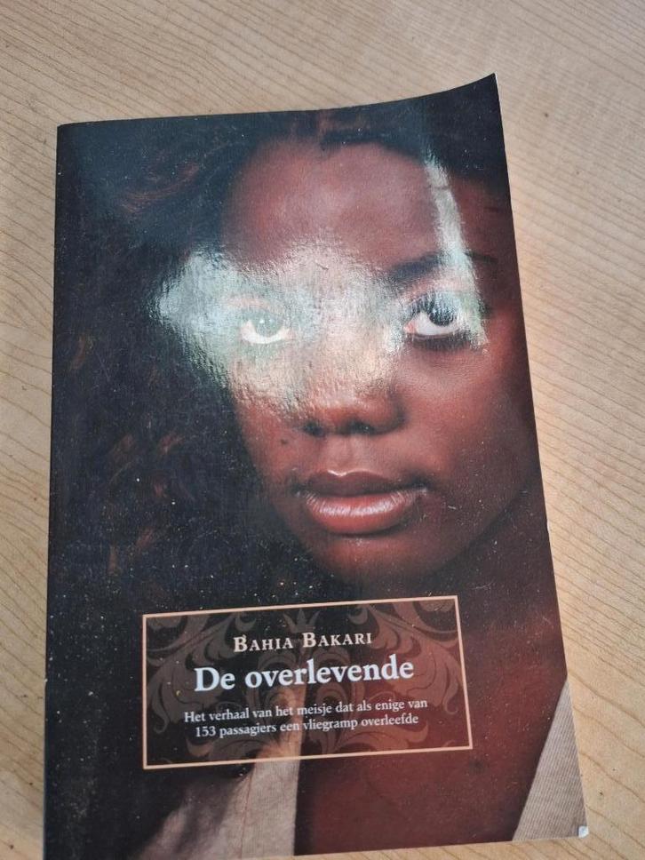 boek de overlevende, Livres, Thrillers, Comme neuf, Enlèvement ou Envoi