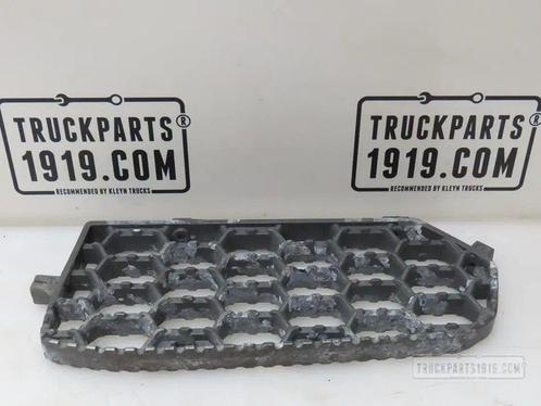 Scania 2226744 Opstaptrede, Auto-onderdelen, Vrachtwagen-onderdelen, Scania, Carrosserie en Plaatwerk, Gebruikt, Ophalen