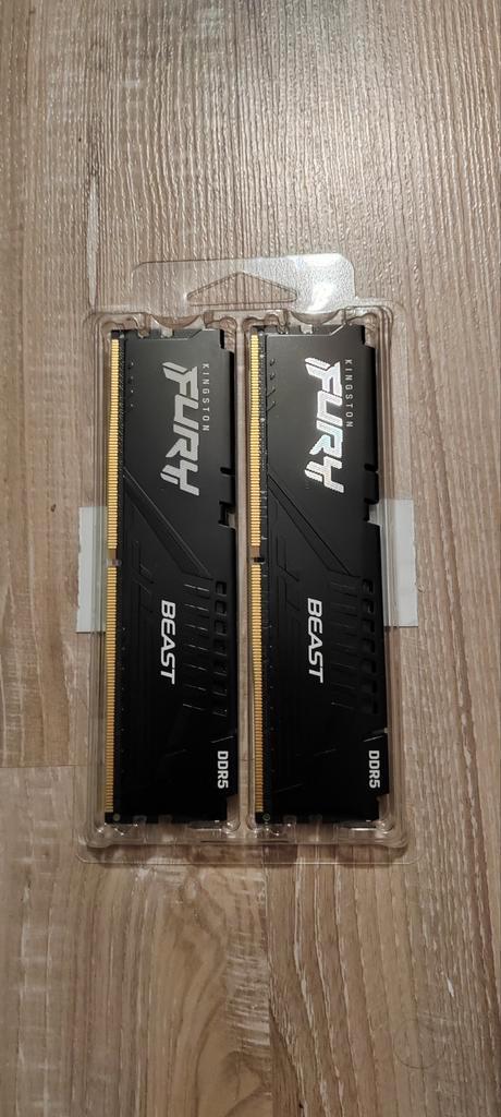 Kingston DDR5 FURY Beast 2X8GB 6000, Computers en Software, RAM geheugen, Zo goed als nieuw, Desktop, 16 GB, DDR5, Ophalen of Verzenden