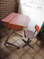 Oud metalen schoolbankje met stoeltje, Ophalen, Gebruikt