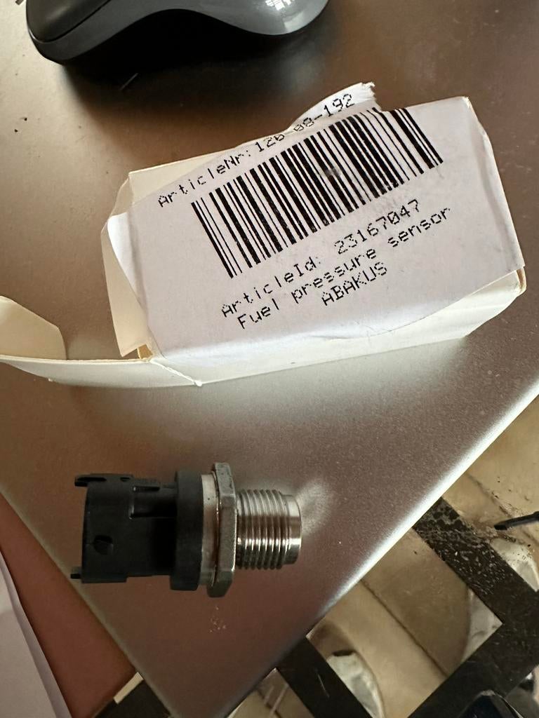 Audi brandstofdruksensor, Ophalen, Audi