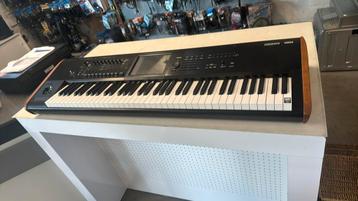 Korg Kronos 73 v2 Met Garantie, Muziek en Instrumenten, Ophalen, Gebruikt, Korg