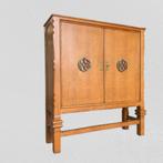 Neo-traditional highboard, Huis en Inrichting, Kasten | Dressoirs, Gebruikt, 100 tot 150 cm, Eikenhout, Ophalen of Verzenden