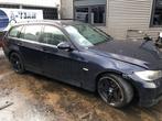 AILE AVANT DROIT BMW 3 serie Touring (E91) (41357135680), Utilisé, Droite, BMW, Garde-boue