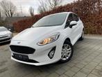 Ford Fiesta benzine uit 2018., Auto's, Voorwielaandrijving, Stof, Wit, 5 deurs