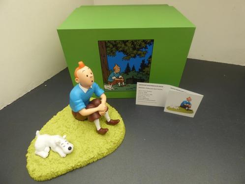 Kuifje-figuur zittend in het gras Bte +Certificaat, Verzamelen, Stripfiguren, Nieuw, Beeldje of Figuurtje, Kuifje, Ophalen of Verzenden