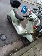 Scooter a klasse, Fietsen en Brommers, Ophalen, Zo goed als nieuw