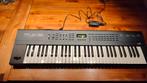 Synthétiseur Roland JV-30, Muziek en Instrumenten, Synthesizers, Ophalen, Roland, Met midi-aansluiting, 61 toetsen