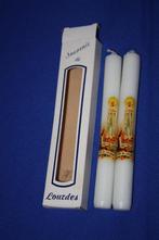 Souvenir de Lourdes ( originele verpakking met 2 kaarsen ), Verzamelen, Overige typen, Ophalen of Verzenden, Christendom | Katholiek