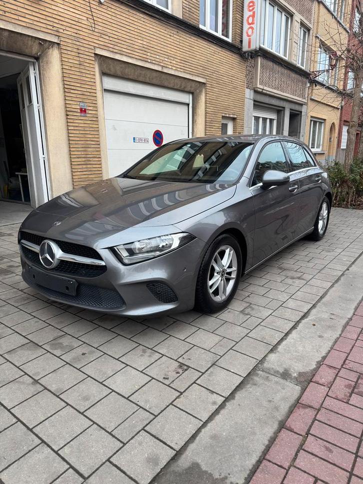 Mercedes-Benz A180d 2019 Automatique Business Pack, Autos, Mercedes-Benz, Entreprise, Achat, Classe A, ABS, Caméra de recul, Régulateur de distance