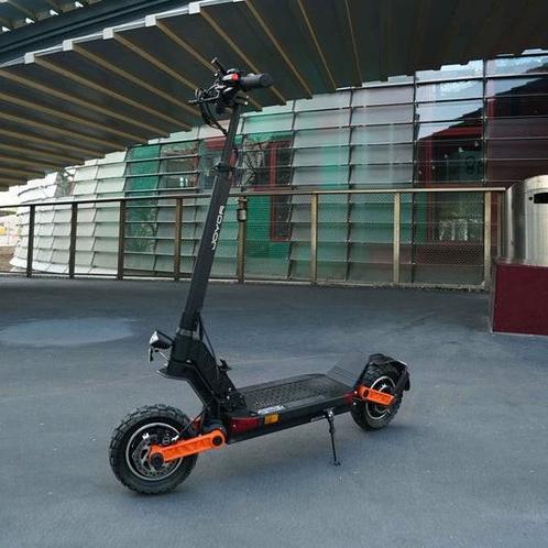e step elektrsiche step 75km bereik dubbele motor, Fietsen en Brommers, Steps, Nieuw, Ophalen of Verzenden