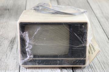Vintage Mini TV van het merk Portavision uit de jaren 70  beschikbaar voor biedingen
