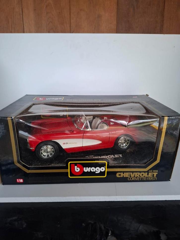 Partij / verzameling 1/18 bburago in doos, Hobby en Vrije tijd, Modelauto's | 1:18, Auto, Ophalen of Verzenden