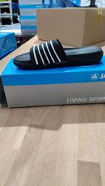 Jako badslippers lot 71 paar, Sports & Fitness, Football, Enlèvement ou Envoi, Neuf, Chaussures